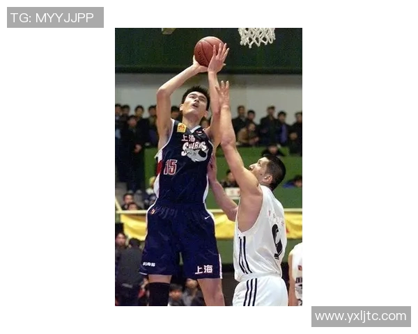 姚明职业生涯年薪揭秘他的收入如何影响中国篮球发展