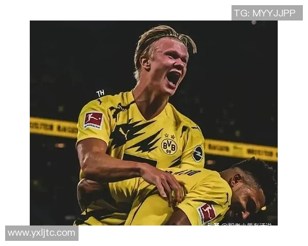 年底出生的足球明星盘点他们的成就与影响力